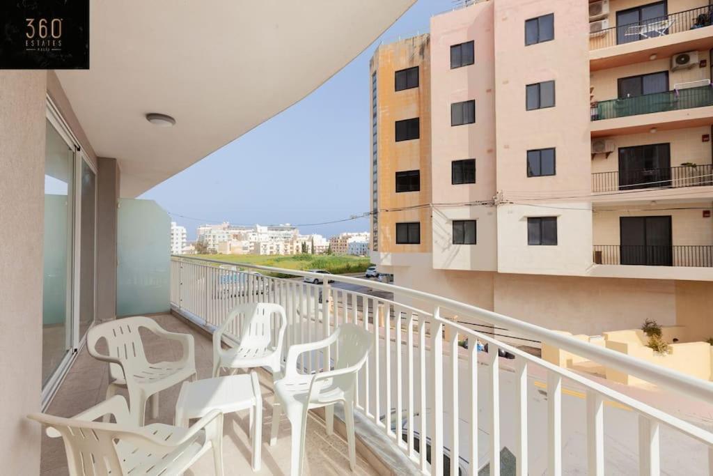 Spacious 2Br Apt In Qawra - Perfect For Families By 360 Estates เซนต์พอลส์เบย์ ภายนอก รูปภาพ