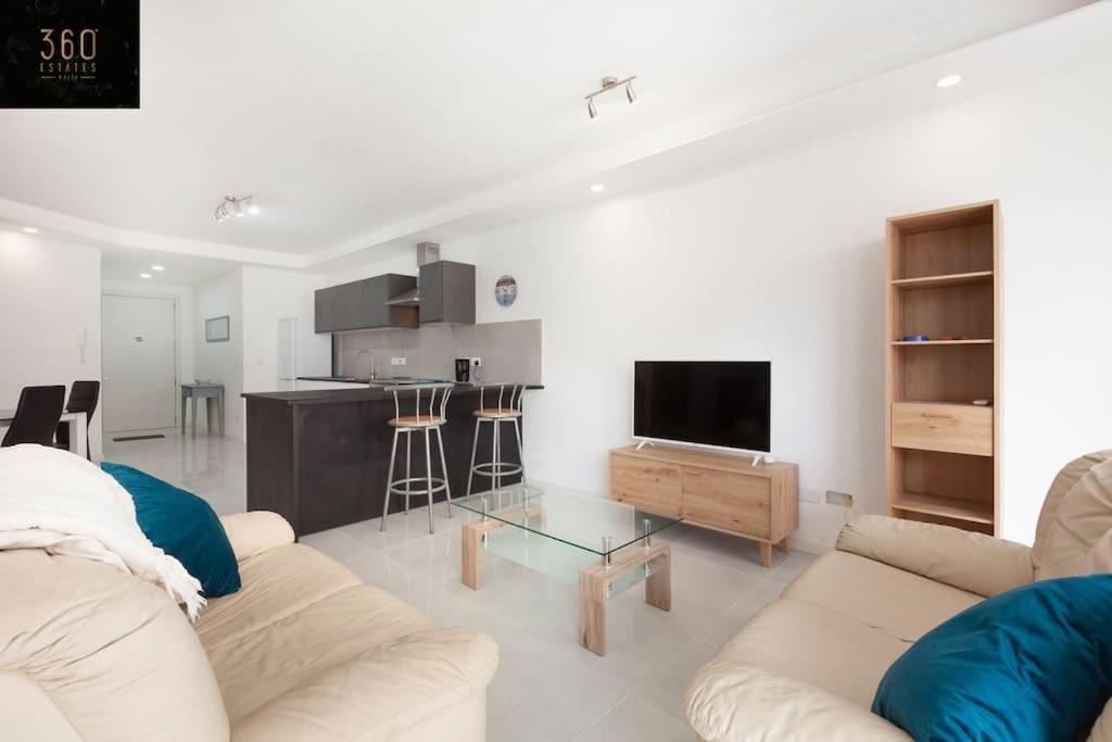 Spacious 2Br Apt In Qawra - Perfect For Families By 360 Estates เซนต์พอลส์เบย์ ภายนอก รูปภาพ