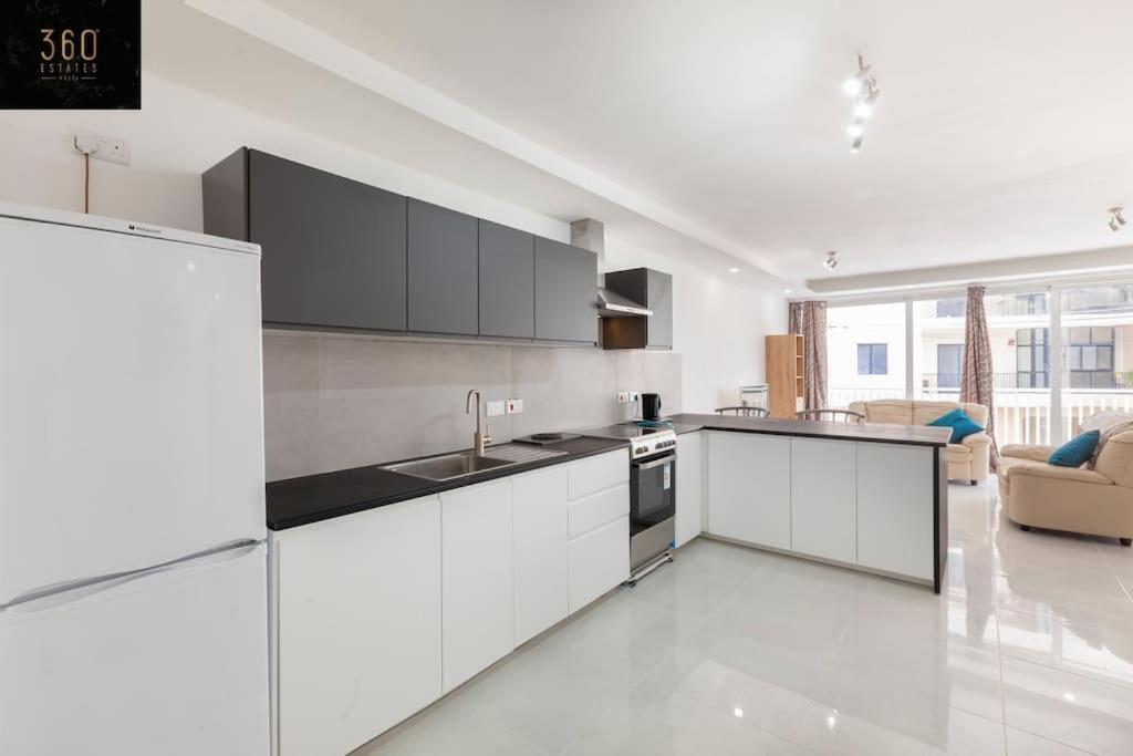 Spacious 2Br Apt In Qawra - Perfect For Families By 360 Estates เซนต์พอลส์เบย์ ภายนอก รูปภาพ